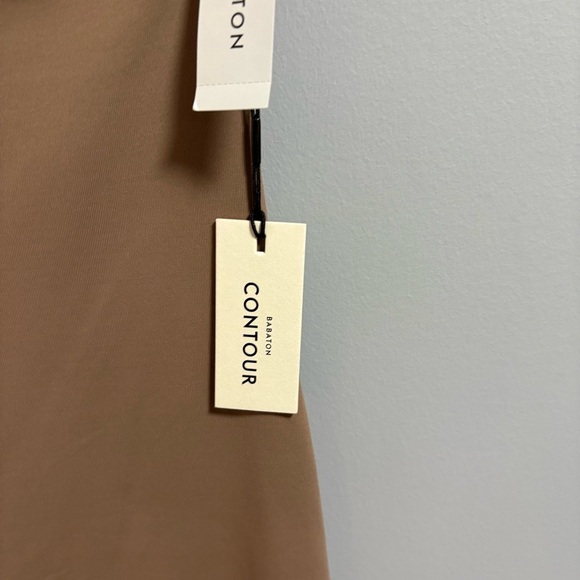 Aritzia - Babaton Contour One Shoulder Dress - Picture 3 of 7